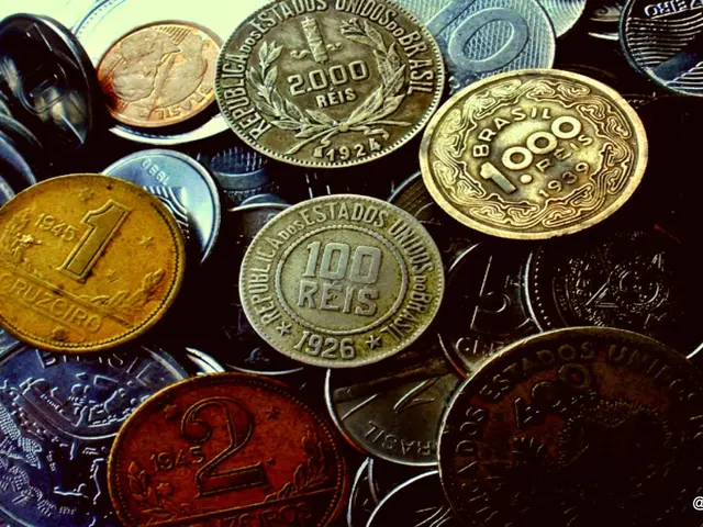Potential Investment Opportunities for $250 in Solana, Bitcoin, and Ripple Remain Viable in Q2...