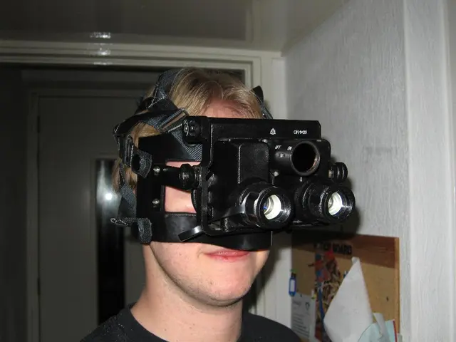 Virtual Reality Applications in Banking: Advantages and Potential Threats