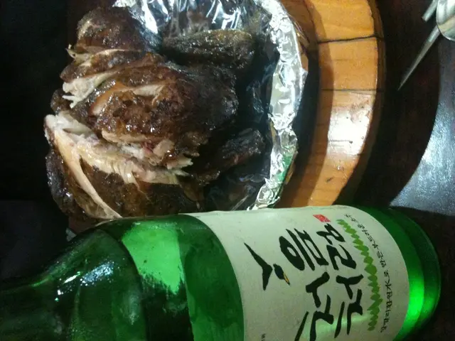 Illicit funds given to a kitchen assistant in the red wine district