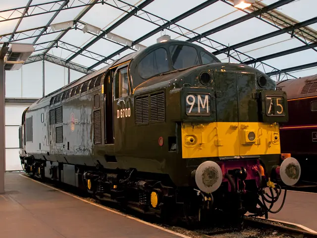 Frequent train connections established every half hour between Neuss and Krefeld