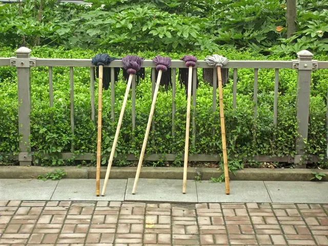 Federal Department of Energy signs agreement to further Hanford nuclear site decontamination,...