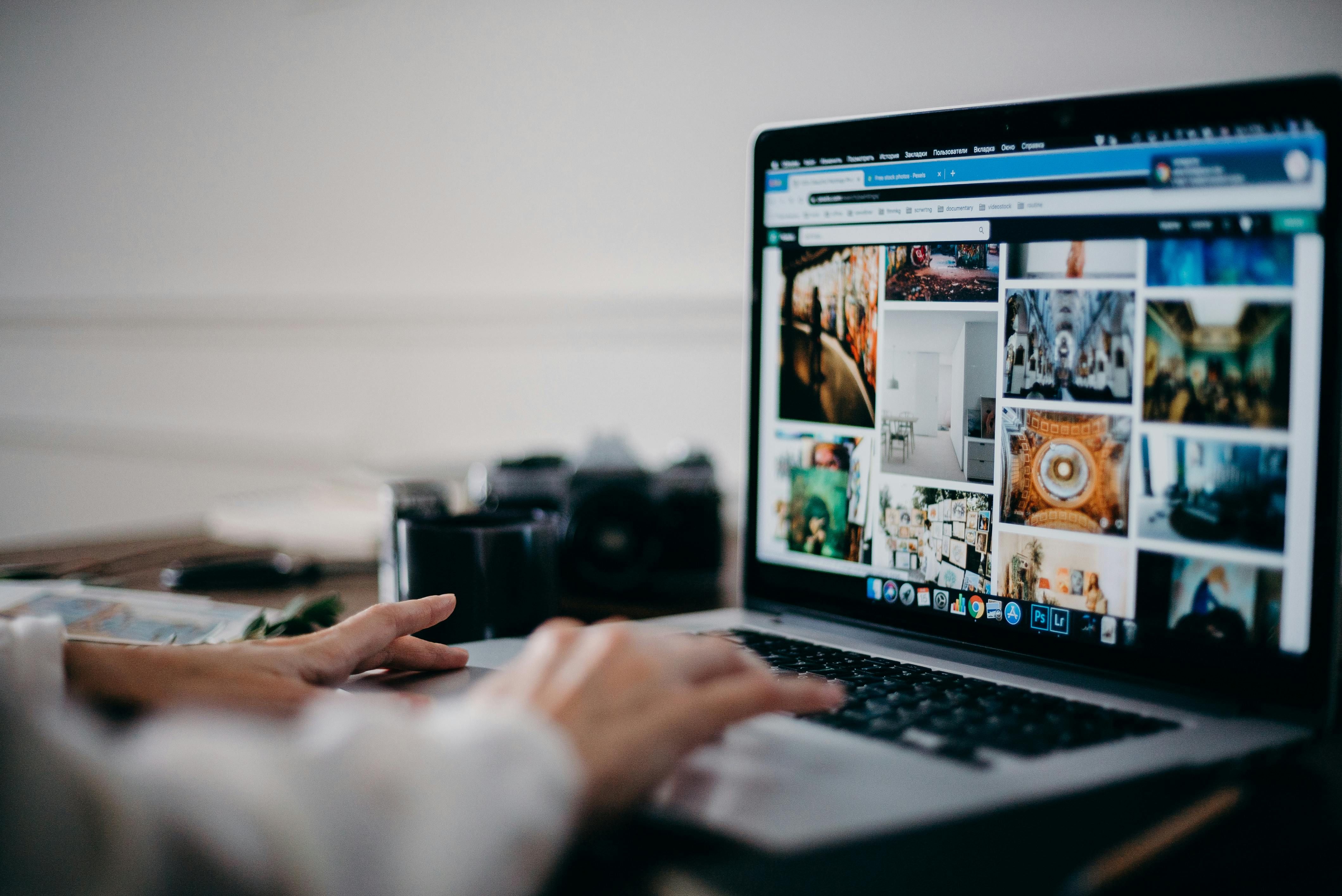 Professionals who juggle traditional employment with freelancing are now referred to as 'slasheurs', a term representing those with two or more professions. This versatile approach to work is seeing an increase in acceptance. The resurgence of individuals back at the Forvis Mazars office.